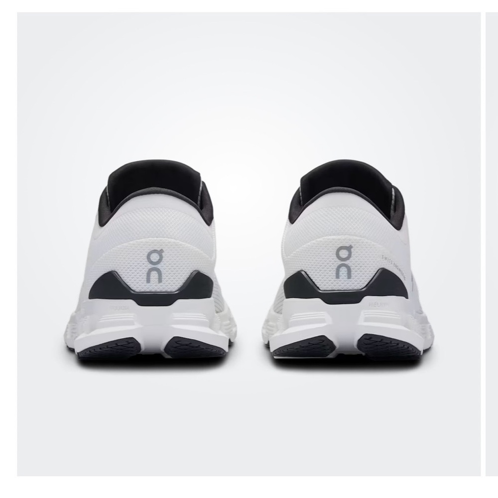 NWOT On Running Cloud X4 Women's White and Black Athletic Shoes - Picture 4 of 8